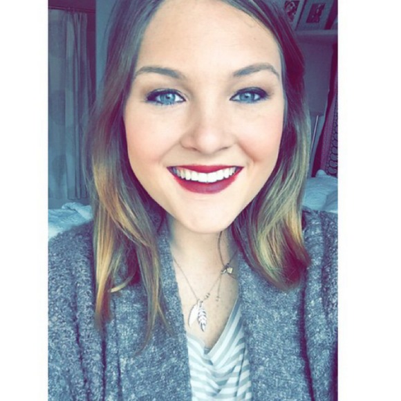 Meet your Posher, Meghan - Picture 1 of 1